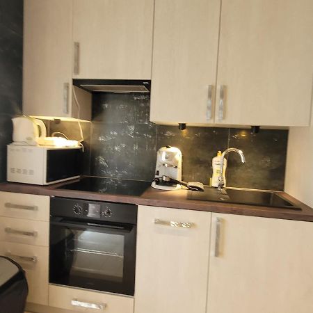 Lara II Apartman Debrecen Dış mekan fotoğraf