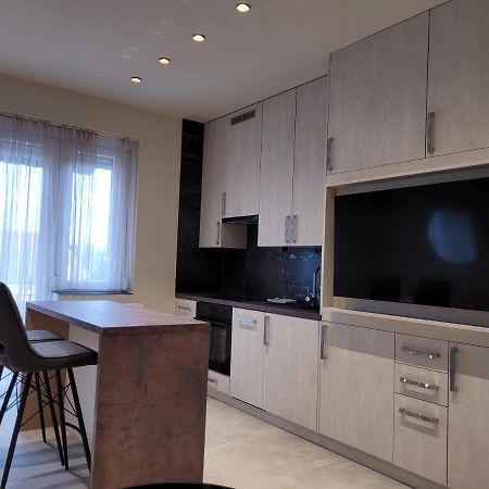 Lara II Apartman Debrecen Dış mekan fotoğraf