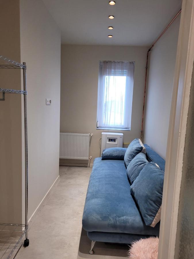 Lara II Apartman Debrecen Dış mekan fotoğraf
